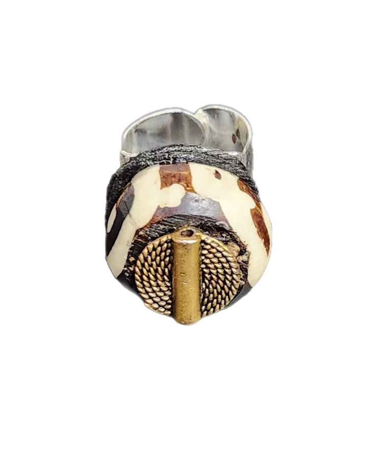 CUSTOM MADE RING