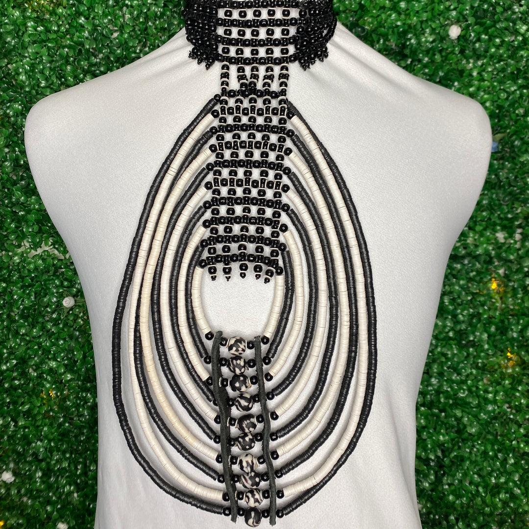 DISC NECKLACE